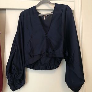 Balloon Sleeve navy top